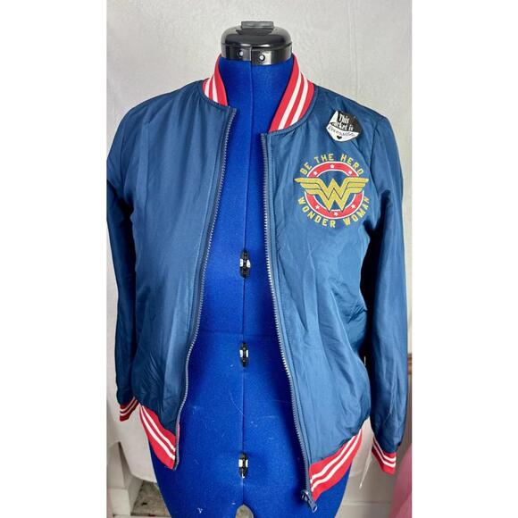 Reversible Wonder Woman Bomber NWT Jacket (Kids XL 14/16)Mini Villain Era
